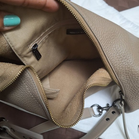 REBECCA MINKOFF BAG. - Picture 3 of 6